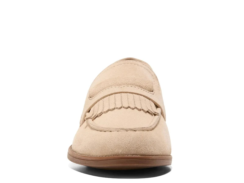 Stassi Kiltie Loafer