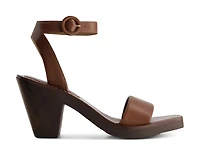 Brisi Platform Sandal