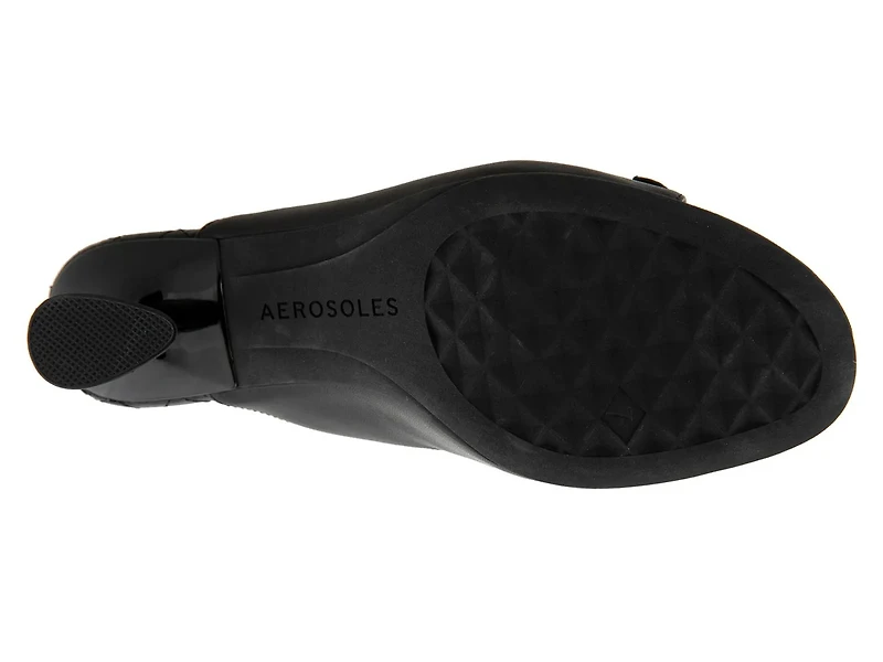 Jenna Sandal