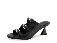 Jenna Sandal