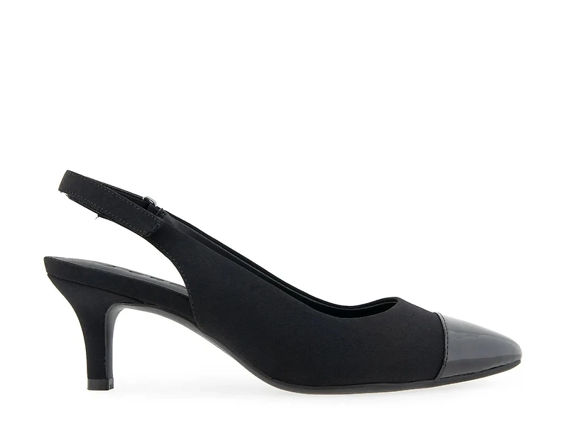 Levi Pump