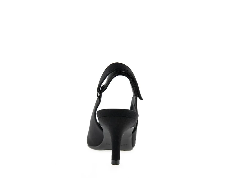 Levi Pump
