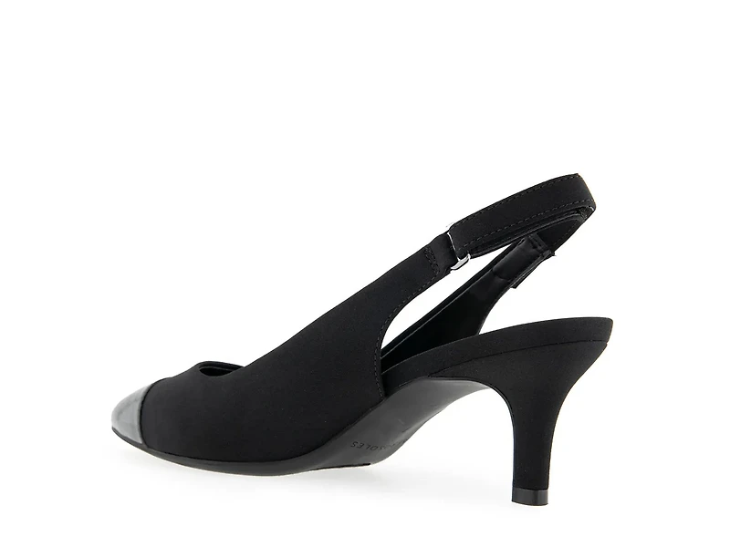 Levi Pump
