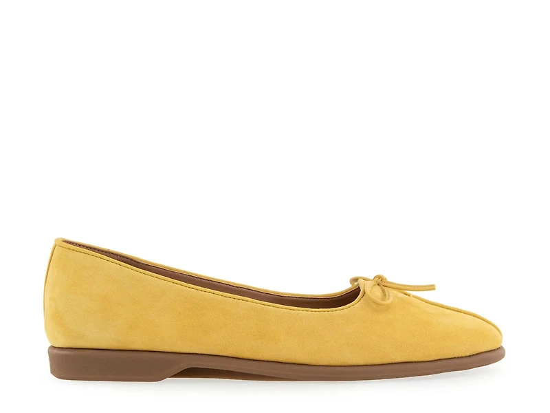 Novia Flat
