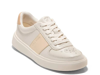 Grand Crosscourt Della Sneaker