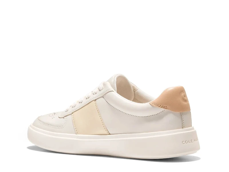 Grand Crosscourt Della Sneaker