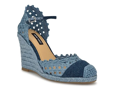 McKinly Wedge Pump