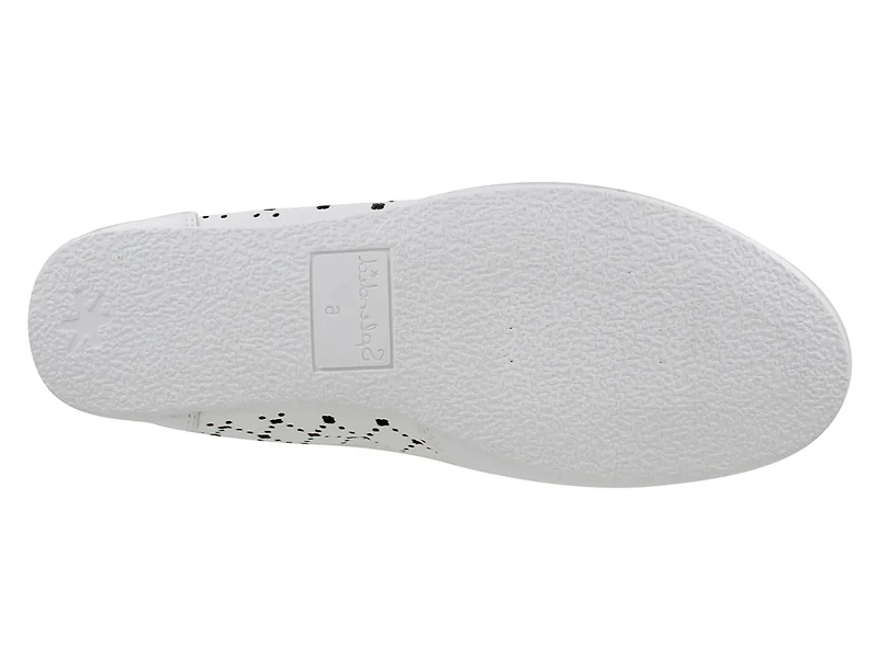 Jenn Sneaker