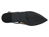 Erisa Flat