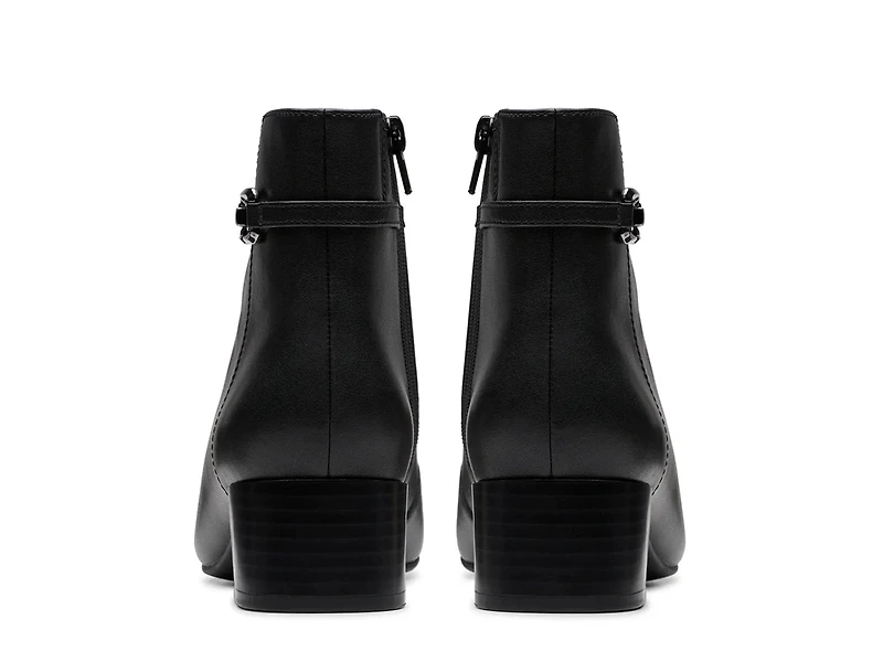 Iridessa Air Bootie