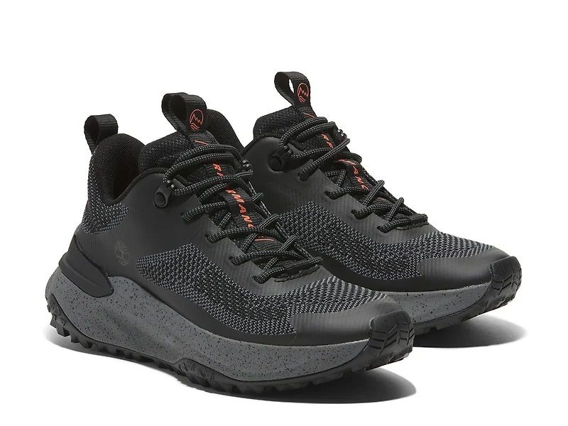 Motion Access Sneaker