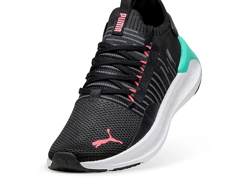 Softride Symmetry Fuzion Sneaker