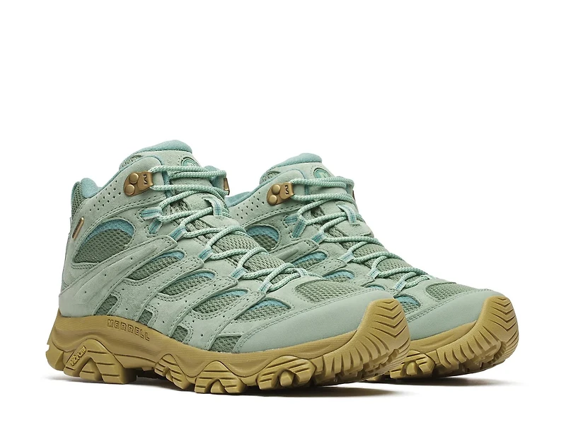 Moab Mid Hiking Boot