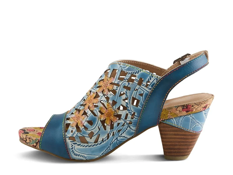 Eclipsing Sandal
