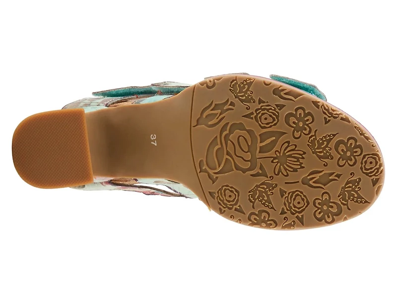 Radiating Sandal