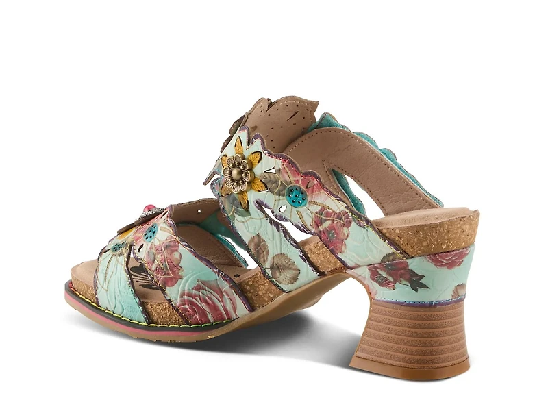Radiating Sandal