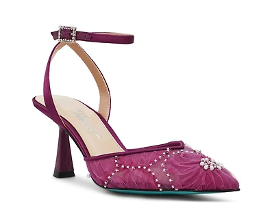 Delia Pump