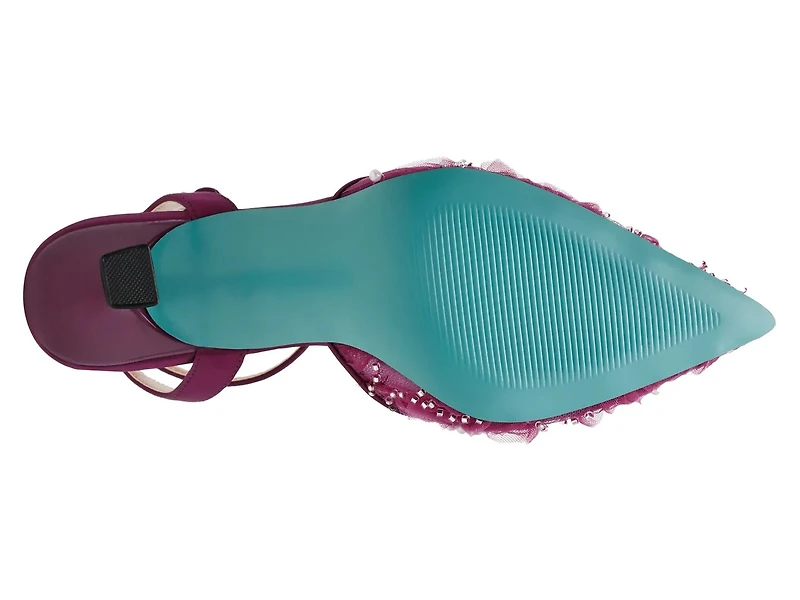Delia Pump