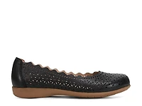 Bria Flat