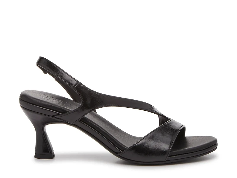 Joriana Sandal