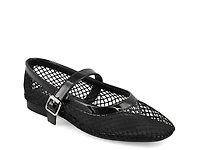Rayza Mary Jane Flat
