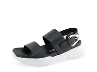 Hari Sandal