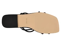 Mikila Sandal