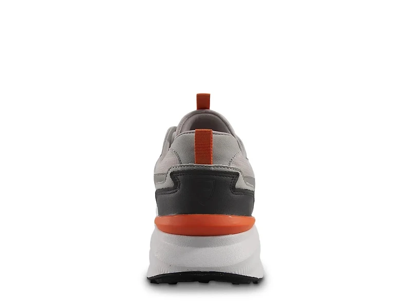 Gravity Sneaker