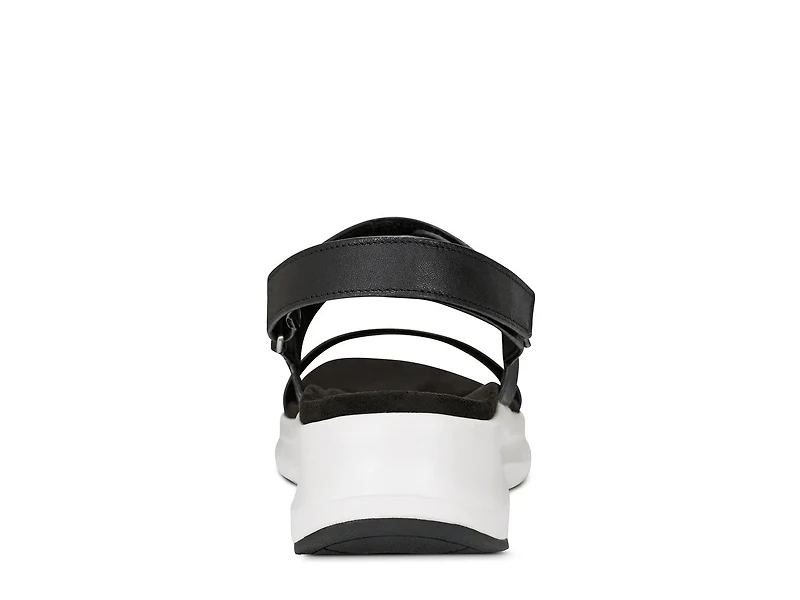 Qwera Wedge Sandal