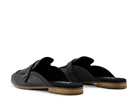 Lynette Mule