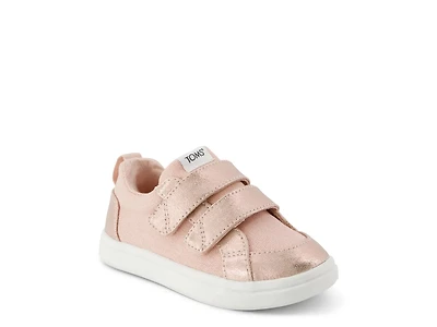 Cruz Sneaker