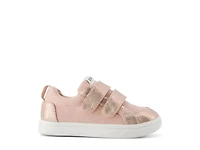 Cruz Sneaker