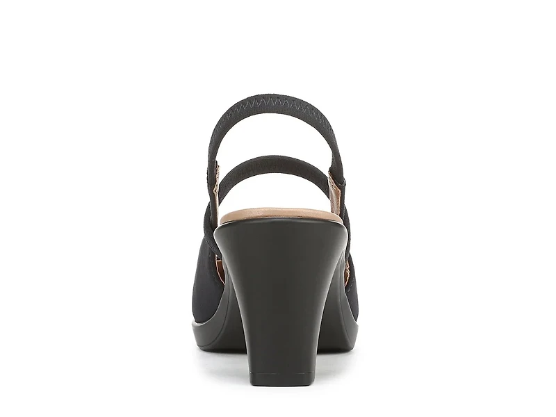Evoke Pump