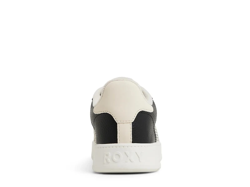 Vivianne Sneaker