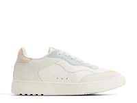 Vivianne Sneaker