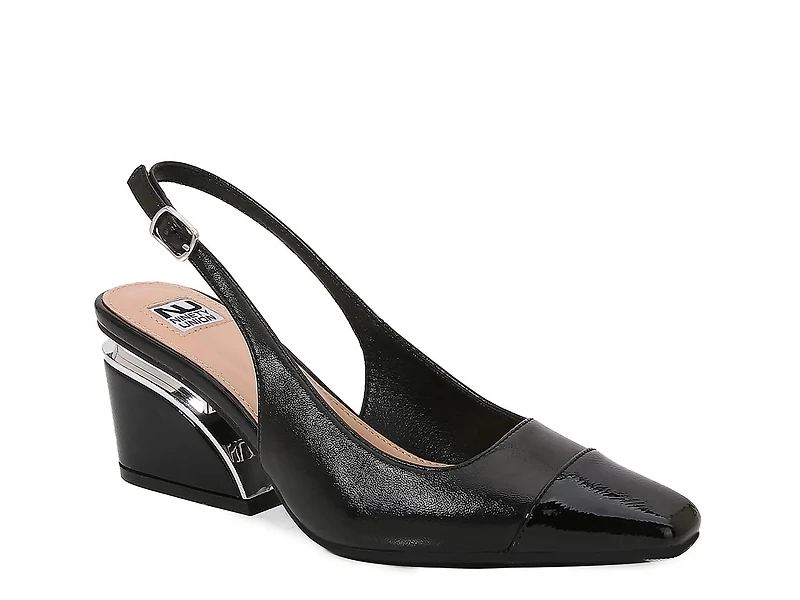 Hazel Pump