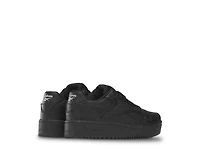 ATR Chill Sneaker