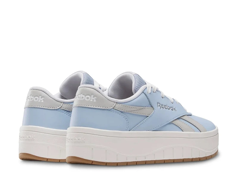 Court Advance Surge Sneaker