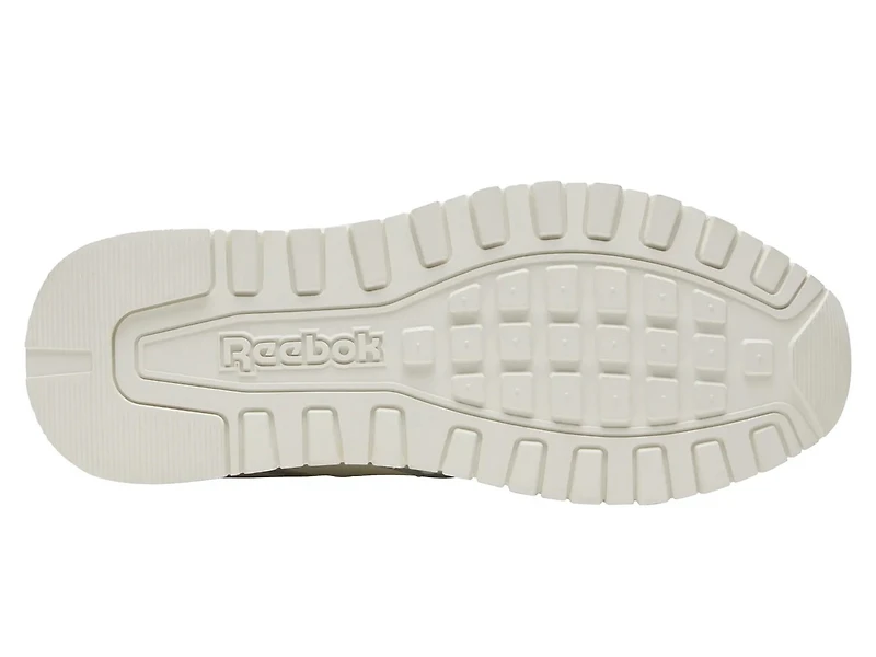 Glide Sneaker