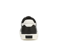 Offline Sneaker