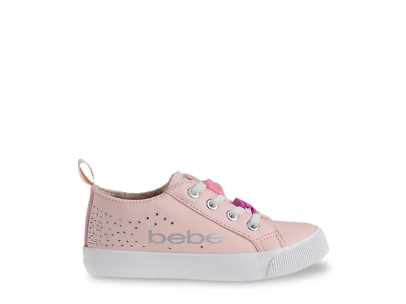 Chama Sneaker