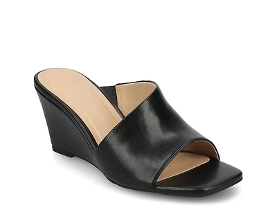 Clementine Wedge Sandal