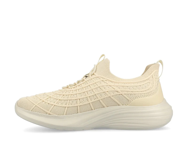 Dasha Sneaker