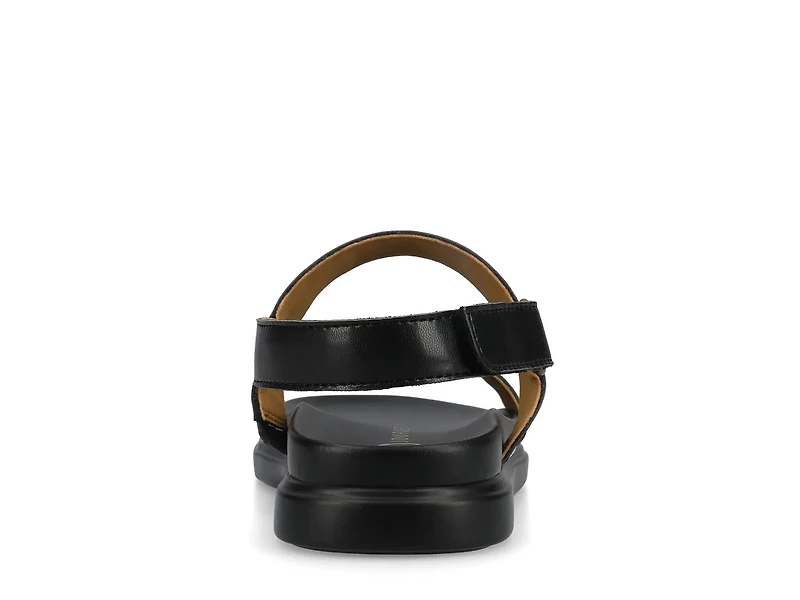 Milie Sandal