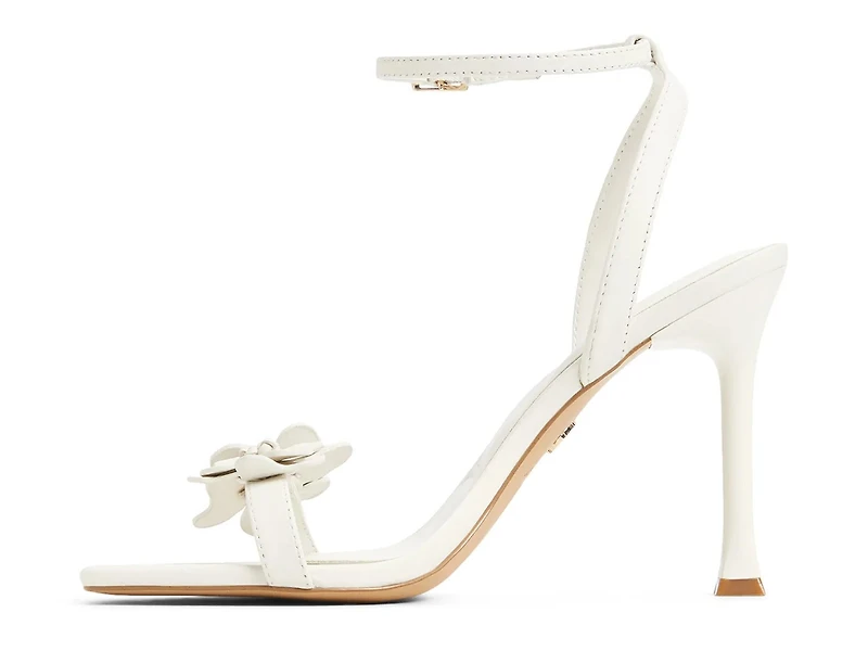 Daisy Lily Sandal