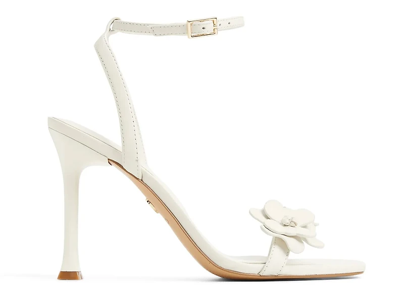 Daisy Lily Sandal