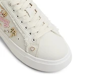 Beach Vibes Sneaker