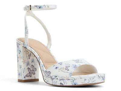 Gracious Sandal