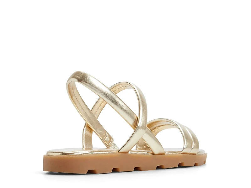 Narine Sandal