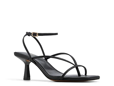 Dorinda Sandal